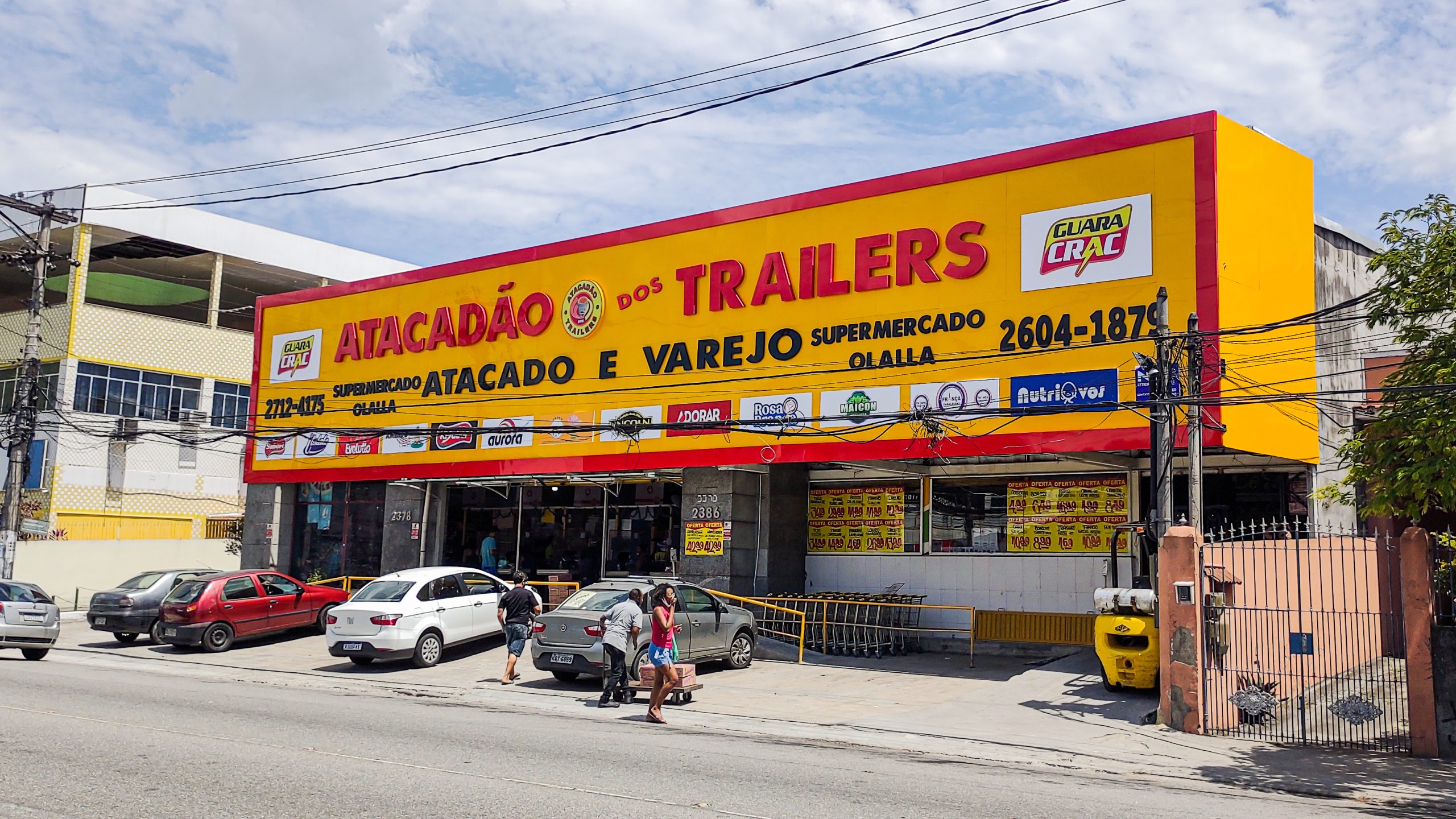 Foto da Fachada da Loja Atacadão TOP Burguer, unidade em Parada 40